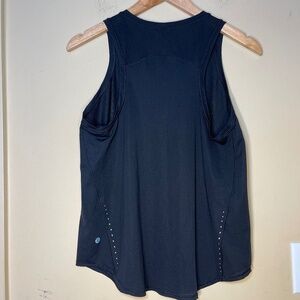 Lululemon Grey Sleeveless Top